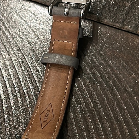 Fossil Gray Minimalist Watch Stainless Steel - Picture 8 of 9